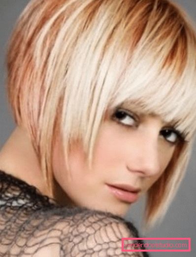Šišanje kvadrat na nozi s praskom Spektakularna i elegantna frizura na nozi