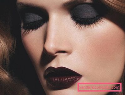 gothic make up chanel