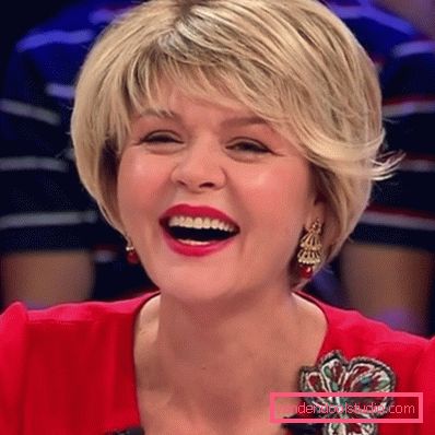 Šišanje Julije Menshov Kako se zove šišanje Julia Menshova
