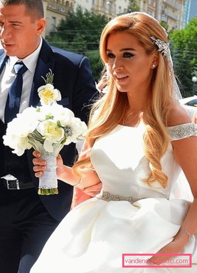 Što je frizura sada Xenia Borodina - voditeljica fotografija