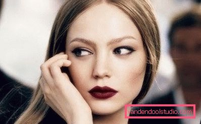 make up s tamnim ružem make up s tamnim ružem