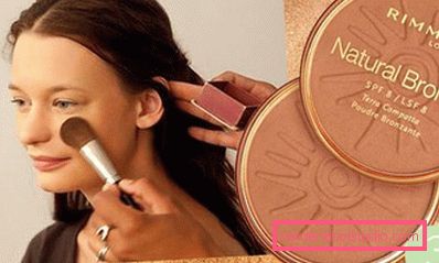 nanošenje bronzer u make-upu na plaži nanošenje bronzer u make-upu na plaži