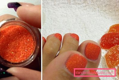 Svijetli nail art