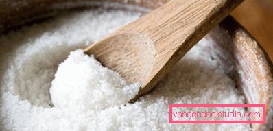 Peeling maska vlasišta sa soli