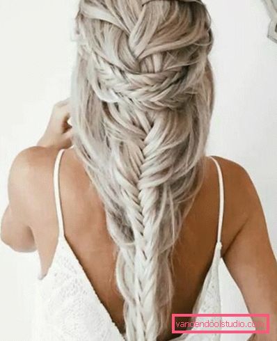 Frizure iz pletenice - top 10 stil s pletenicama