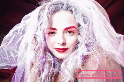 anđeo frizura na Halloween anđeo frizura na Halloween