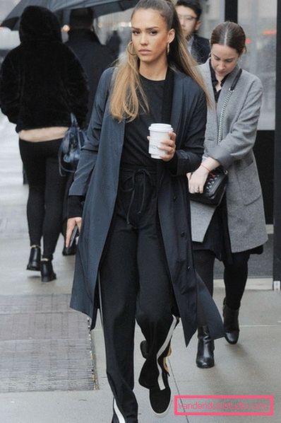 Moderna Pepeljuga Jessica Alba
