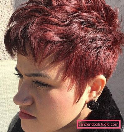 Šišanje Pixie za kratku kosu 2018 - 2019 - fotografije sa svih strana