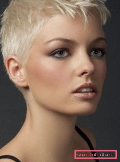 Šišanje Pixie za kratku kosu 2018 - 2019 - fotografije sa svih strana