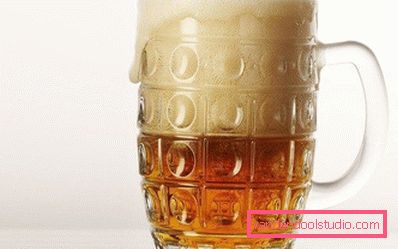 Pivo u čaši Pivo u čaši