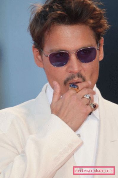Sve frizure i frizure Johnny Depp